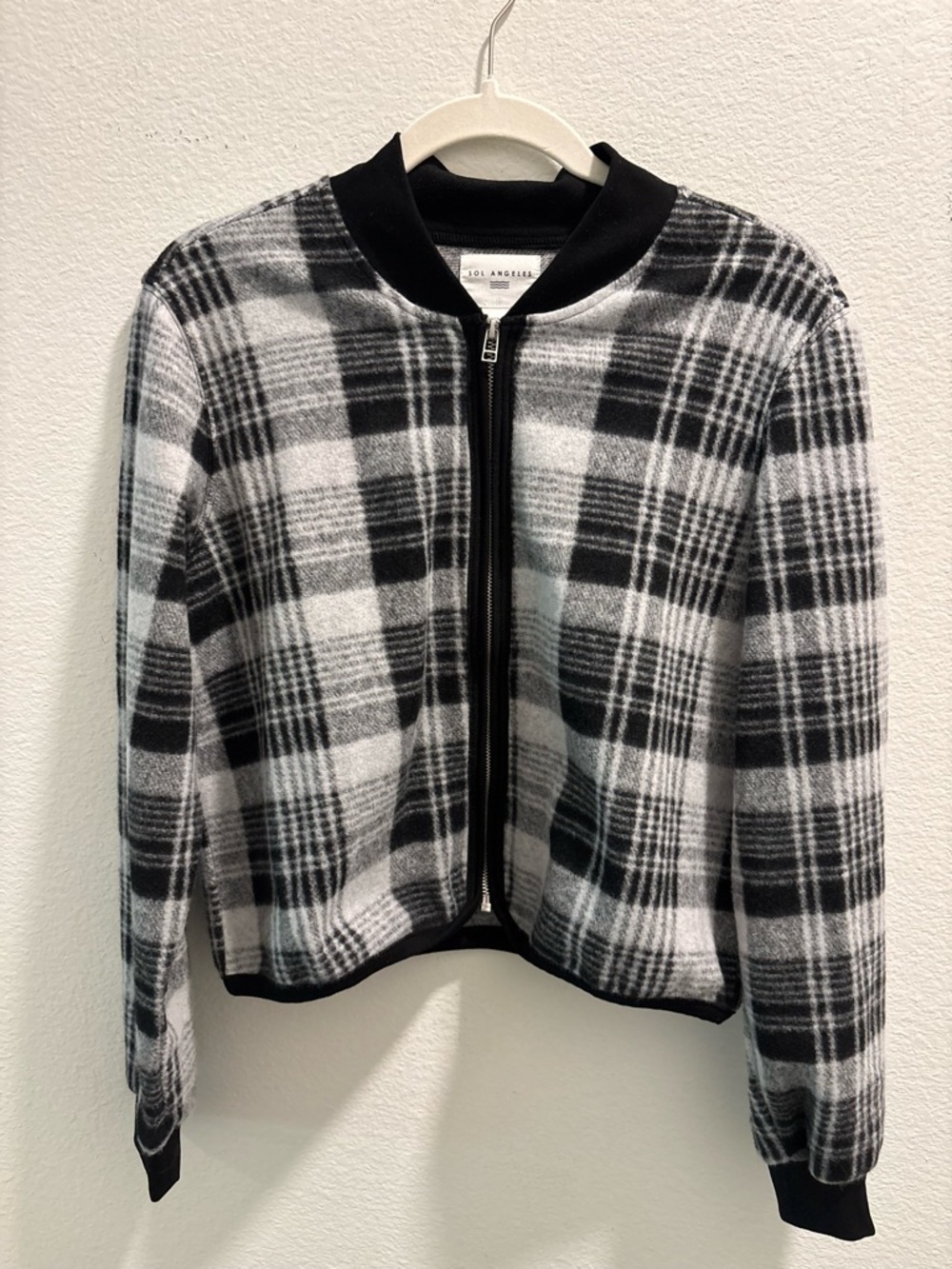 SOL ANGELES Women’s Black & White Plaid Zip-Front Jacket, size S
